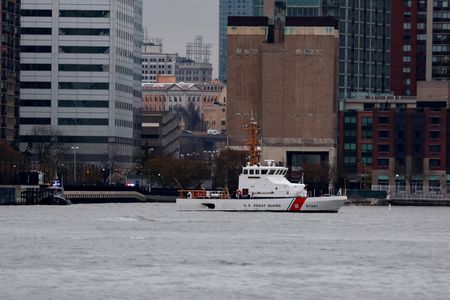 tagreuters.com2025binary_LYNXNPEL3A12O-VIEWIMAGE