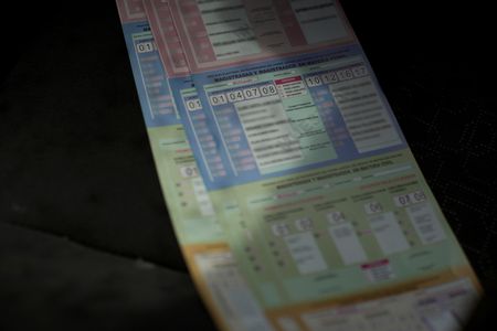 tagreuters.com2025binary_LYNXNPEL500FX-VIEWIMAGE