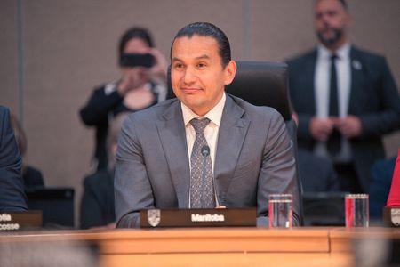 tagreuters.com2025binary_LYNXNPEL510XO-VIEWIMAGE