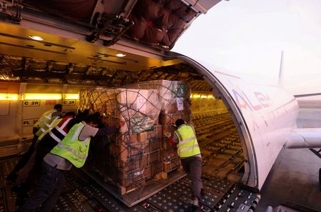 tagreuters.com2025binary_LYNXNPEL520DA-VIEWIMAGE