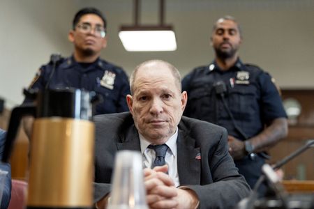 tagreuters.com2025binary_LYNXNPEL530TT-VIEWIMAGE