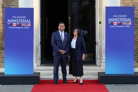 tagreuters.com2025binary_LYNXNPEL870AI-VIEWIMAGE