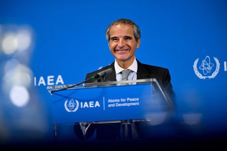 tagreuters.com2025binary_LYNXNPEL870JL-VIEWIMAGE