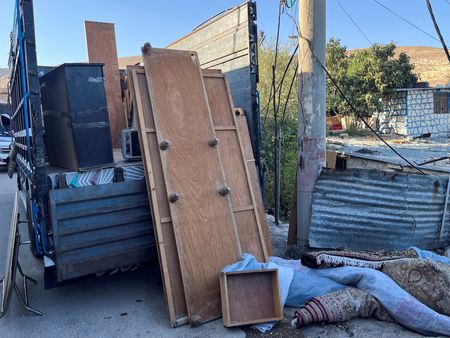 tagreuters.com2025binary_LYNXNPEL8B0FD-VIEWIMAGE