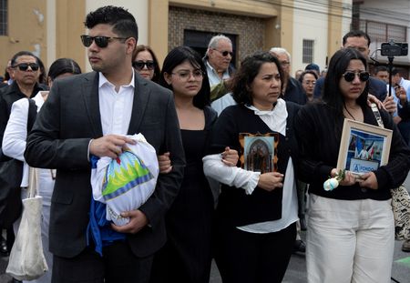 tagreuters.com2025binary_LYNXNPEL8B0N2-VIEWIMAGE