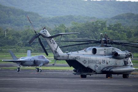 tagreuters.com2025binary_LYNXNPEL8D006-VIEWIMAGE