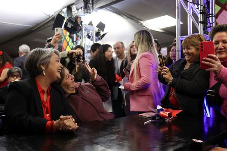 tagreuters.com2025binary_LYNXNPEL8G0TM-VIEWIMAGE