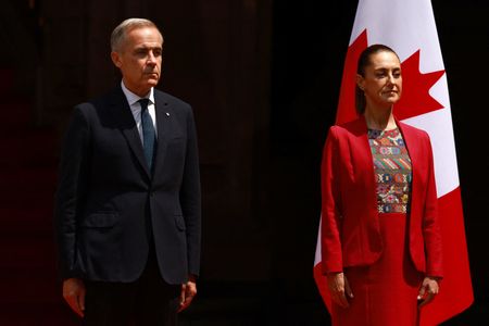 tagreuters.com2025binary_LYNXNPEL8I00T-VIEWIMAGE