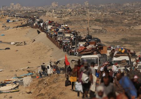 tagreuters.com2025binary_LYNXNPEL8K0DZ-VIEWIMAGE