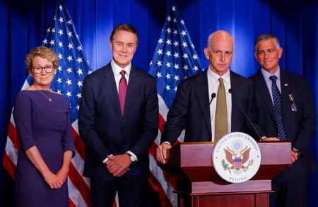 tagreuters.com2025binary_LYNXNPEL8M037-VIEWIMAGE