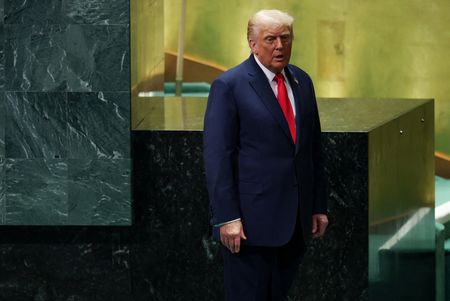 tagreuters.com2025binary_LYNXNPEL8M0QN-VIEWIMAGE