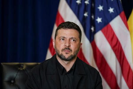 tagreuters.com2025binary_LYNXNPEL8N07D-VIEWIMAGE