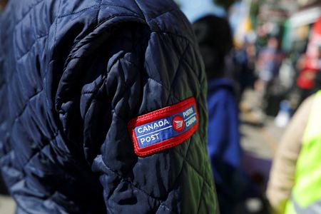 tagreuters.com2025binary_LYNXNPEL9026R-VIEWIMAGE