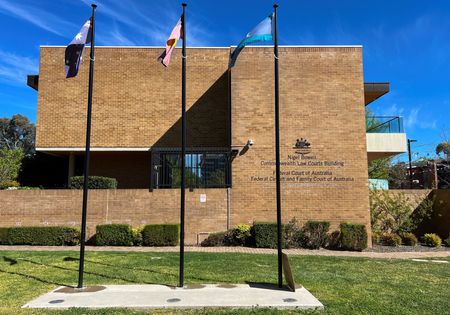 tagreuters.com2025binary_LYNXNPEL9F05F-VIEWIMAGE