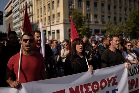 tagreuters.com2025binary_LYNXNPEL9F0M5-VIEWIMAGE