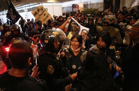 tagreuters.com2025binary_LYNXNPEL9G03H-VIEWIMAGE