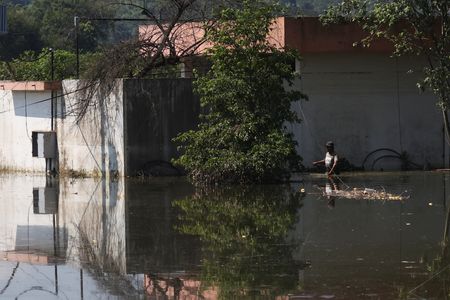 tagreuters.com2025binary_LYNXNPEL9G0WQ-VIEWIMAGE